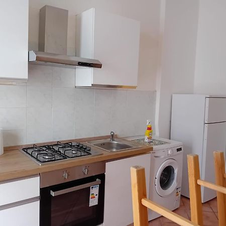 Love House - Apartment On The Beach Pescara Buitenkant foto